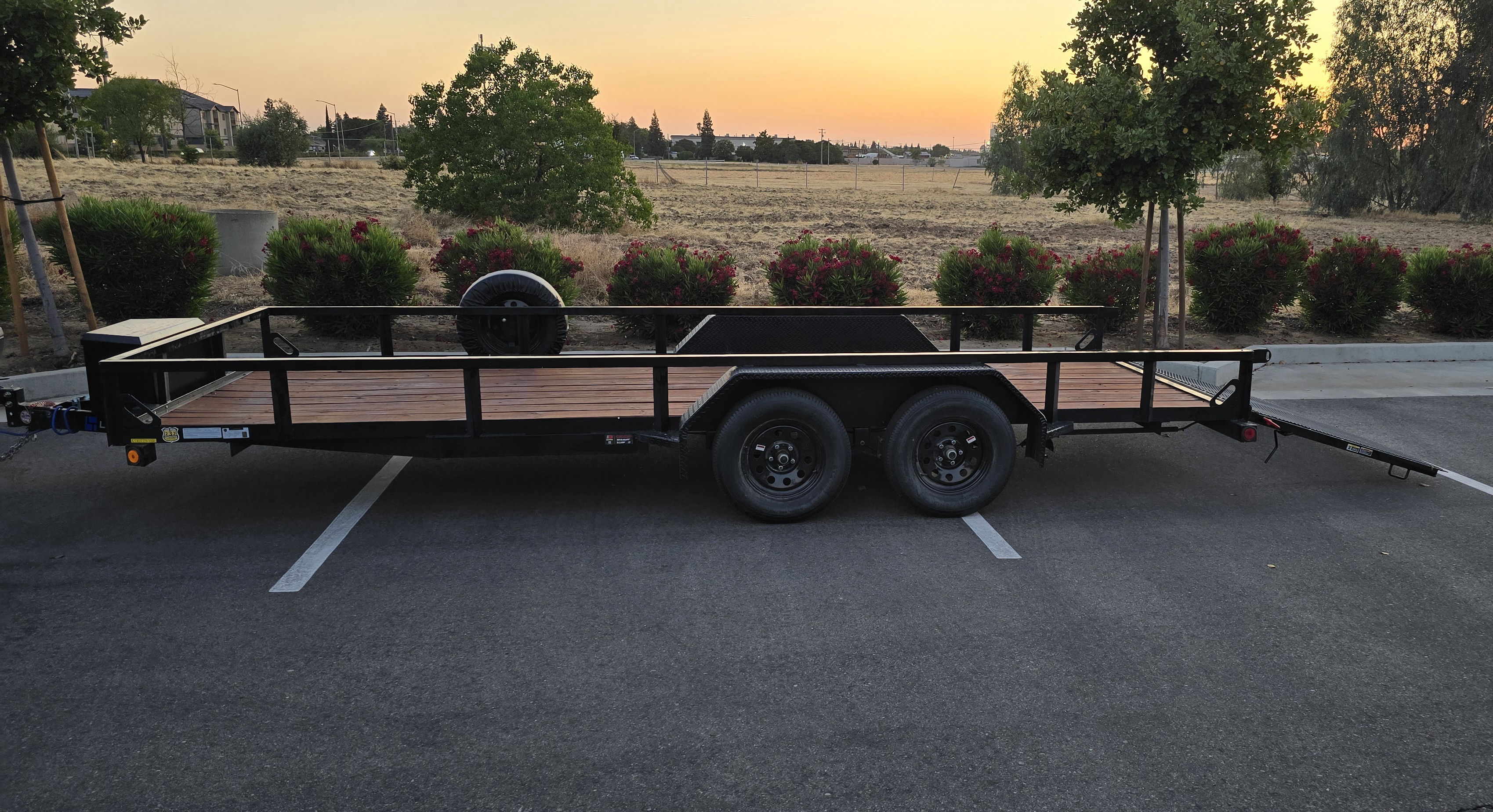 Express Trailer Rentals utility trailer side view